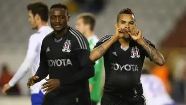 SÜPER LİG'DE TOP KOŞTURAN FUTBOLCU KALİNE YENİLDİ: FUTBOL CAMİASI YASTA!