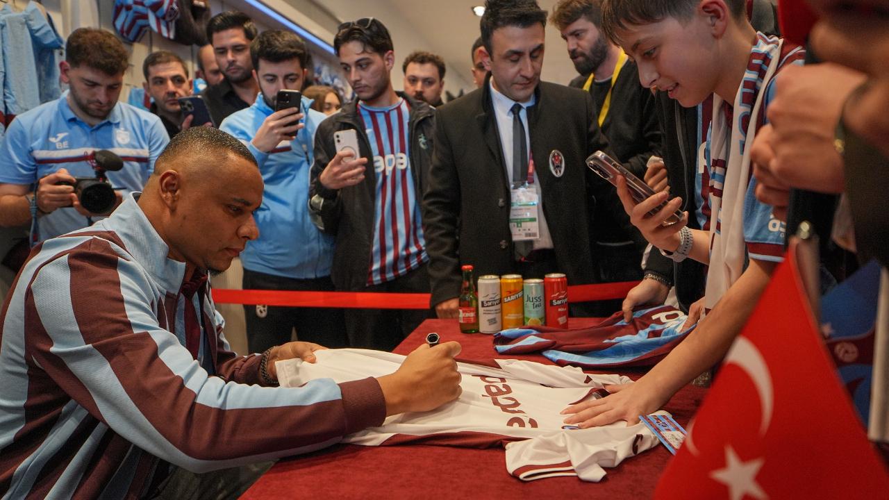 TRABZON'DA JAJA'YA BÜYÜK İLGİ