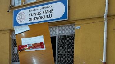 TRABZON'DA ÖĞRENCİLERDEN ÖRNEK DAVRANIŞ: HELAL OLSUN SİZE!