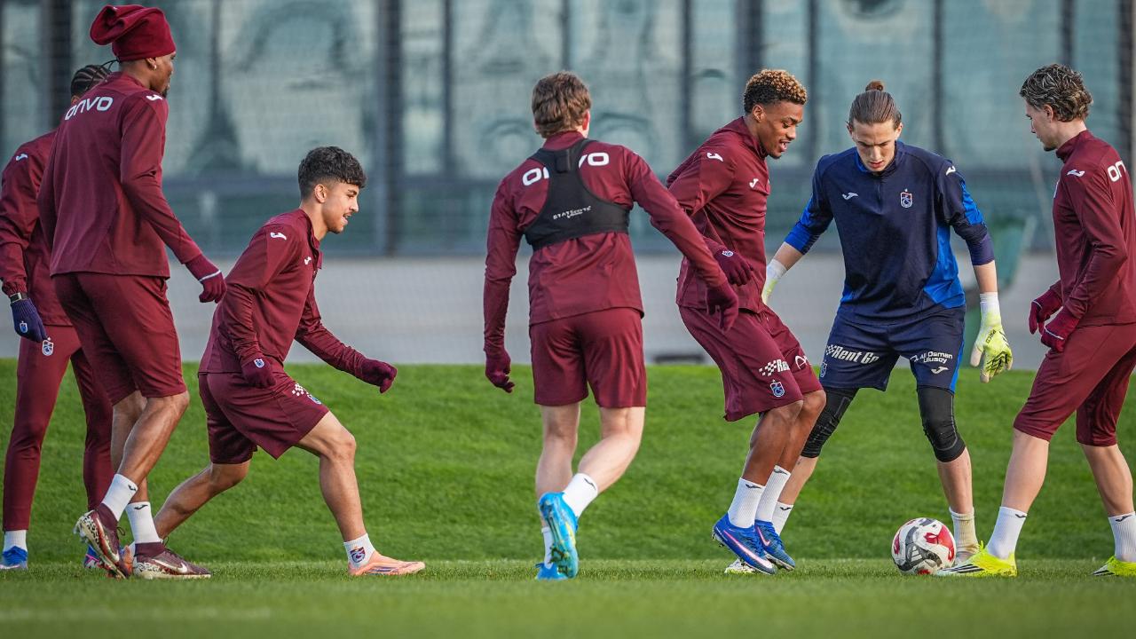 TRABZONSPOR, BAŞAKŞEHİR MESAİSİNE BAŞLADI