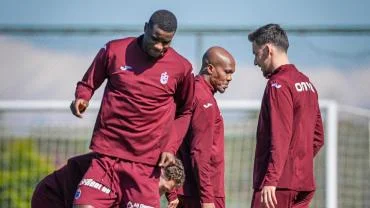 TRABZONSPOR'DA ONUACHU SEVİNCİ