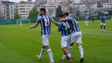 TRABZONSPOR'UN GENÇLERİ 3 PUANI 3 GOLLE ALDI