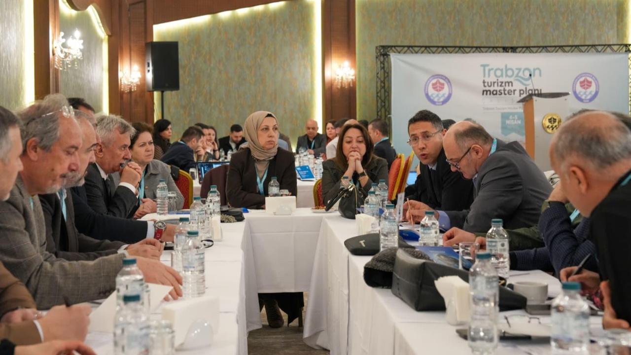 TURİZM MASTER PLANI İÇİN 150 UZMAN TRABZON’DA BULUŞTU