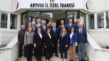 VALİ ERGÜN'DEN İL ÖZEL İDARESİNE ZİYARET