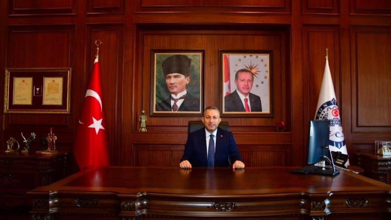 VALİ ŞAHİN'DEN 23 NİSAN MESAJI