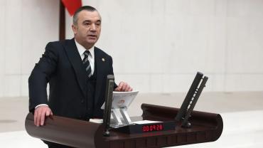 YAVUZ AYDIN'DAN TRABZON EMNİYETİNE ÖVGÜ