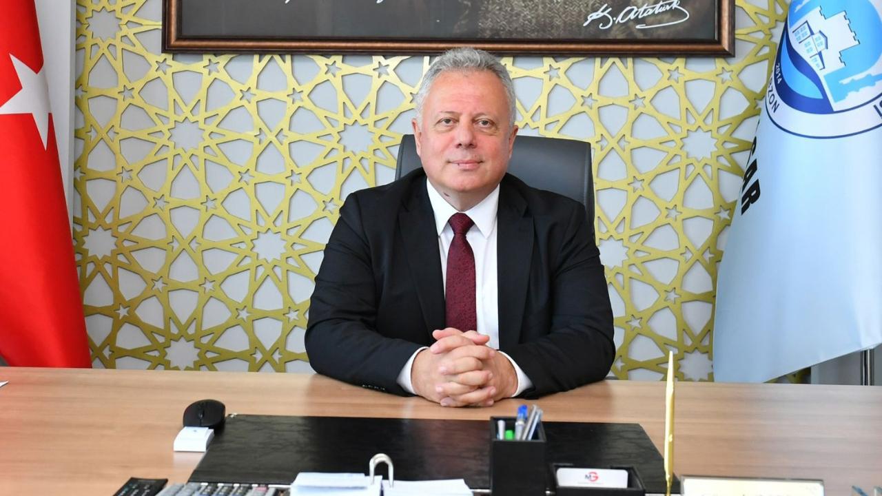 ZORLU’DAN KANCA’YA CEVAP: TÜRKİYE’DEKİ AHLAKİ ÇÖKÜŞ KİMİN ESERİDİR?