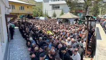 ARDANUÇ BÜLENT'E AĞLADI