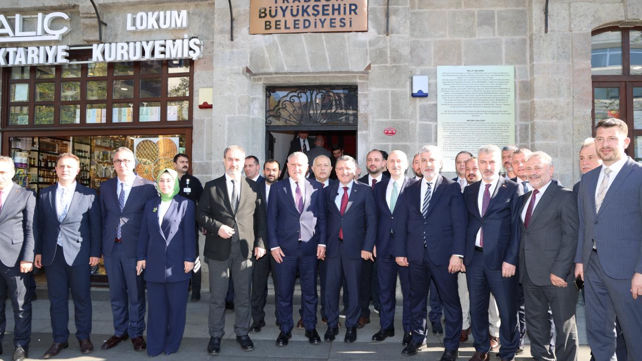 BAKAN BAK'TAN BÜYÜKŞEHİR'E ZİYARET