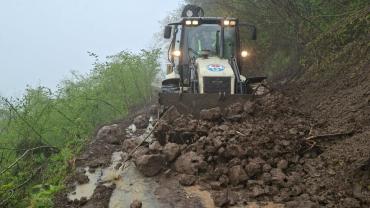 HEYECANIN KAPATTIĞI YOLLAR ULAŞIMA AÇILDI