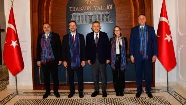 MACARİSTAN HEYETİNDEN VALİ ŞAHİN'E ZİYARET