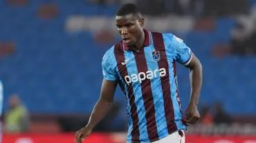 ONUACHU DURDU, FIRTINA DİNDİ!