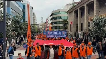 TRABZON'DA 1 MAYIS COŞKUSU