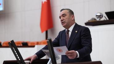 YAVUZ AYDIN’DAN DEM PARTİ’YE ÇOCUKLAR ÜZERİNDEN SERT TEPKİ!